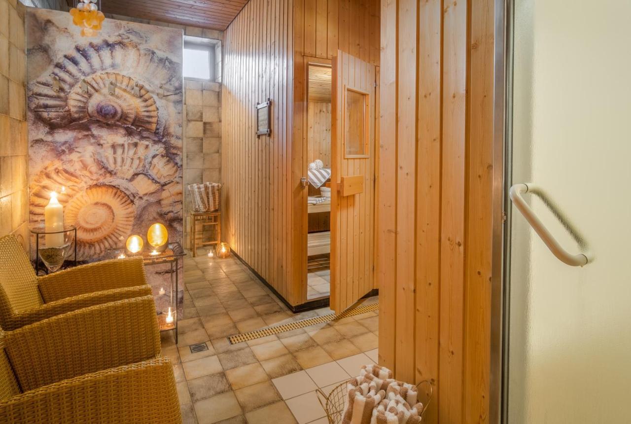 Hotel-Pension Schattberg Saalbach-Hinterglemm Bagian luar foto