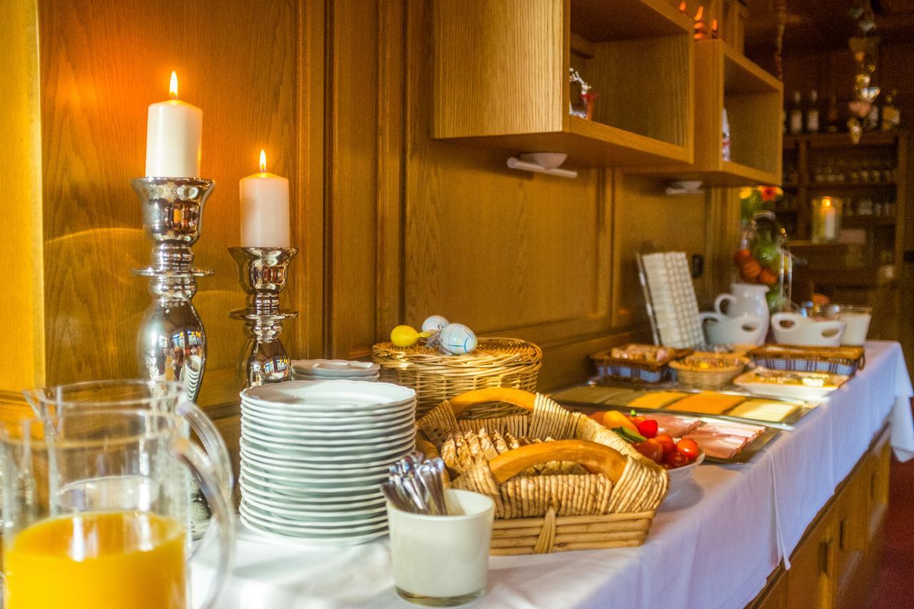 Hotel-Pension Schattberg Saalbach-Hinterglemm Bagian luar foto