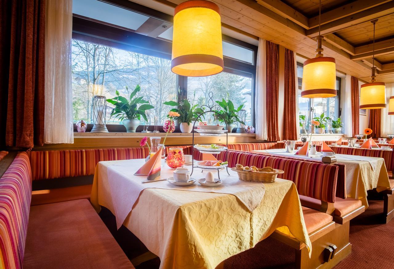 Hotel-Pension Schattberg Saalbach-Hinterglemm Bagian luar foto
